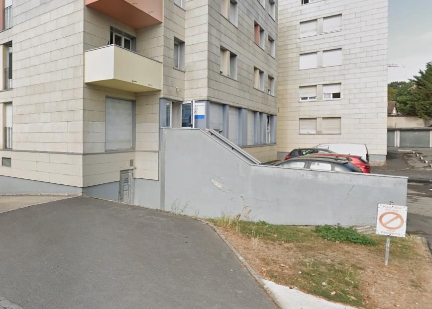 Immobilier vente à EPERNAY Autre bien - Type 7